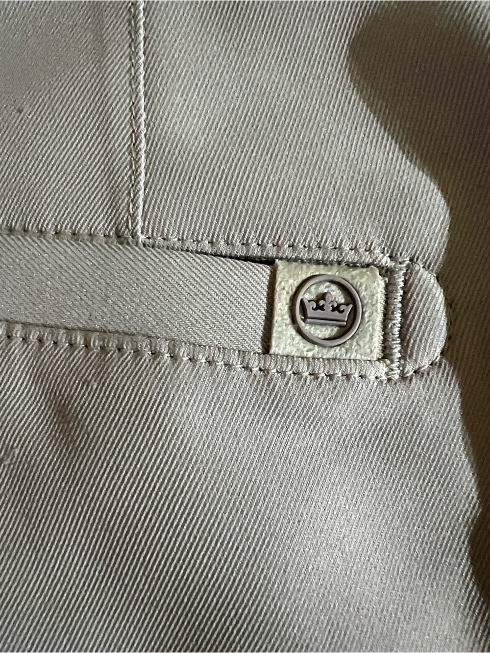 Peter Millar 9” Shorts Size 40 - Picture 6 of 6